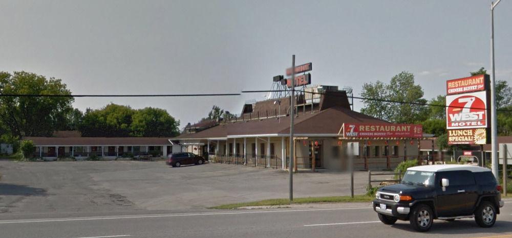7 West Motel Carleton Place Eksteriør bilde